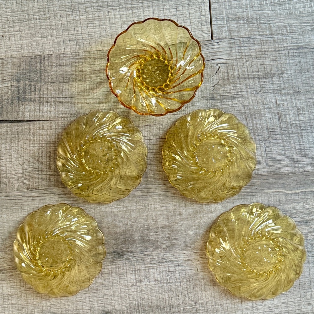 Vintage Hazel Atlas Golden Amber Capri Swirl 5" Bowls (set of 5)